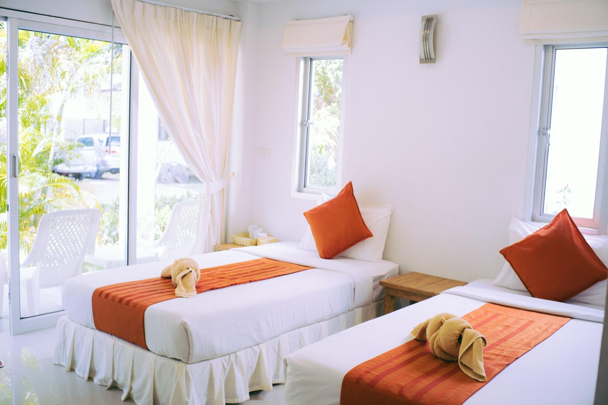 Amity Beach Resort Maret Экстерьер фото