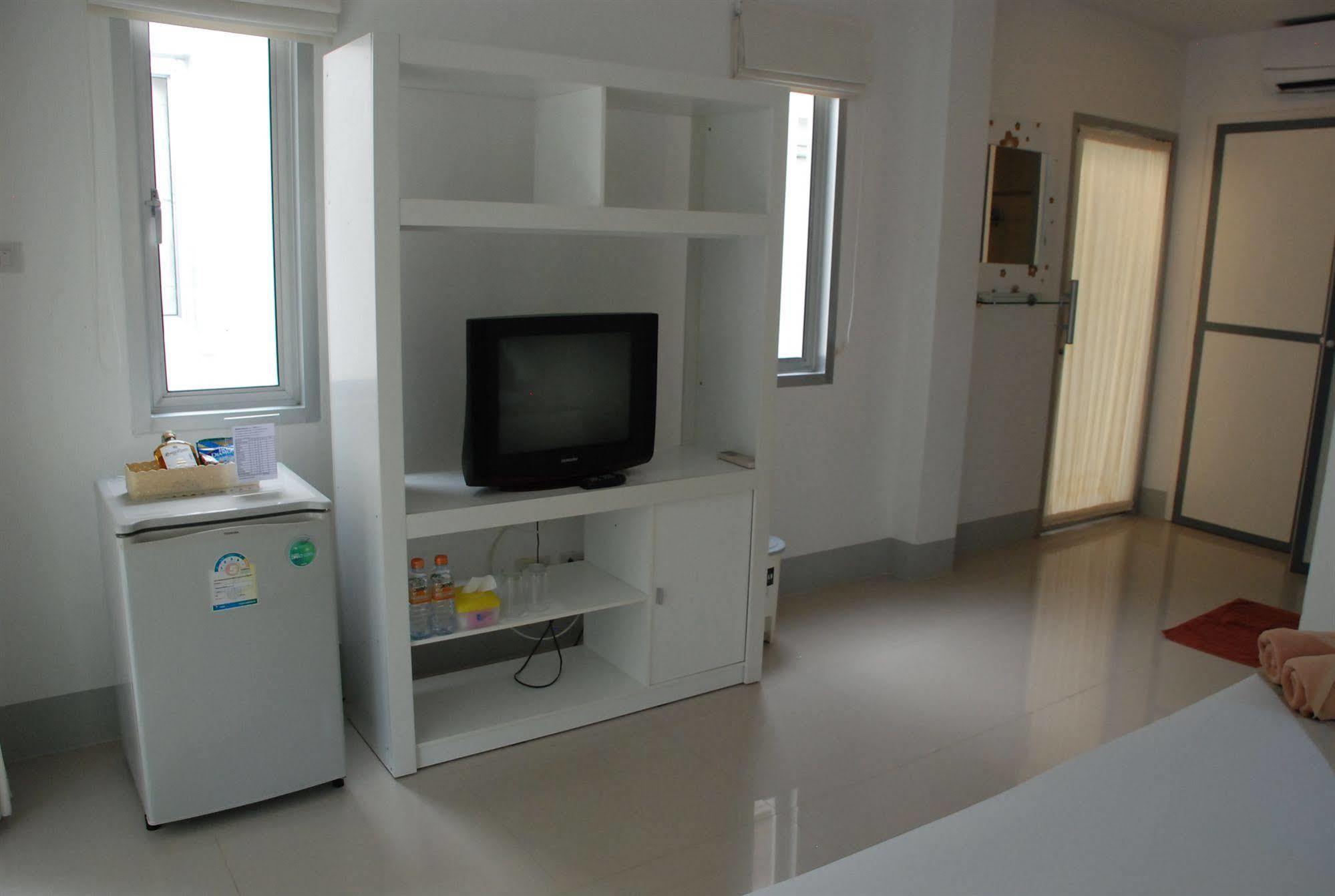 Amity Beach Resort Maret Экстерьер фото